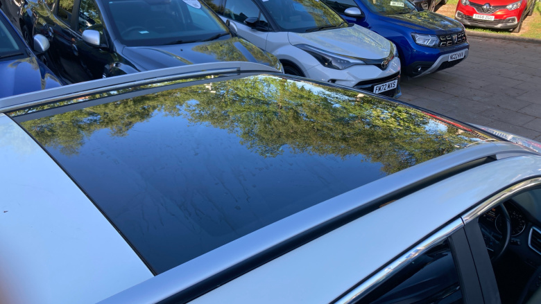 Nissan Qashqai 1.3 DiG-T 160 Tekna 5dr DCT Petrol Hatchback